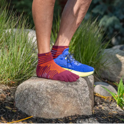 Injinji Ultra Run Mini-Crew Mahogany