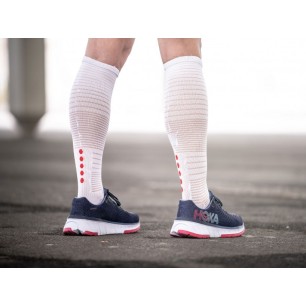 COMPRESSPORT FULL SOCKS OXYGEN WHITE